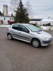 Predám  Peugeot 206 - 3