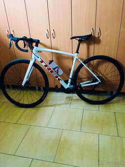 Trek Domane AL3 - 3