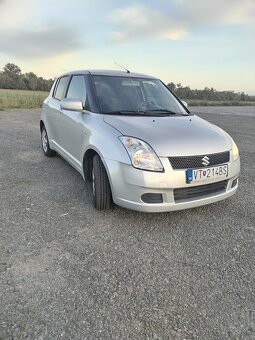 Suzuki Swift - 3