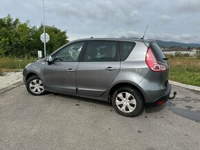 Renault Scenic 1.6 I - 3