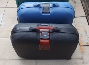 Kufor Samsonite plastovy na kolieskach - 3