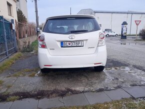 Toyota Verso 1,6 benzin - 3