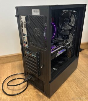 Herný PC Ryzen 5 5500-32GB RAM-RX 5700 8GB-1TB SSD-650W - 3