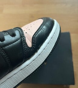 Jordan 1 Low GS Crimson Tint - 3