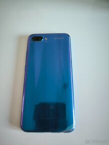 Honor 10 - 3