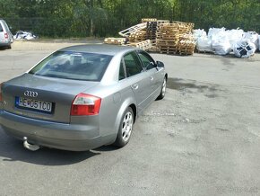 Predám audi a4B6 2.5 132kw automat - 3