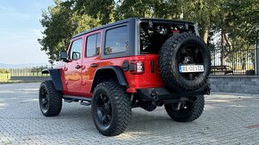 Jeep Wrangler - 3