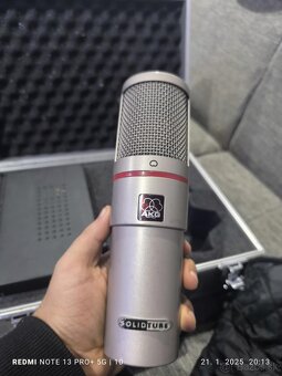 AKG Solidtube - 3