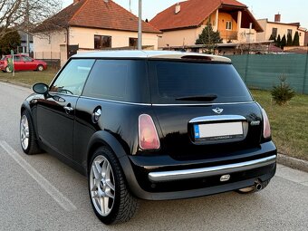 Mini Cooper One 1.6 85kW - 3