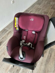 Autosedačka Britax Römer Dualfix M i-size Burgundy Red - 3