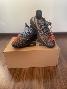 Yeezy 350 Carbon Beluga 43 1/3 - 3