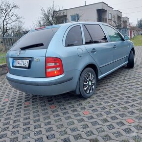 Skoda  fabia 1.2 47kw combi - 3