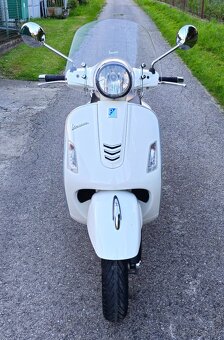 Vespa GTS Super 300 - 3