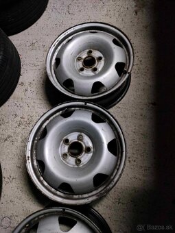 4ks plech. Disky orig. VW 5x120 R17 T5 T6 - 3