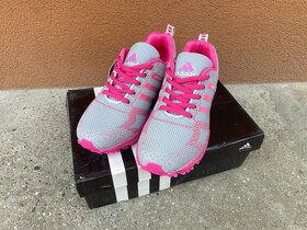 Adidas TR15 botasky - 3