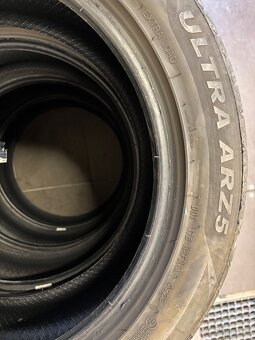 Letné pneu 205/55 R17XL 95% dezénu - 3