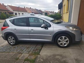 Peugeot 207 SW OUTDOOR 1.6 HDI PANORAMA - 3