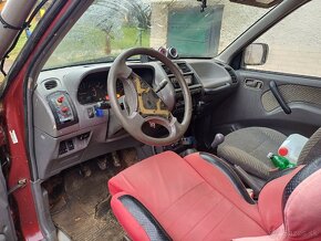 Nissan Terrano 2,7 tdi - 3