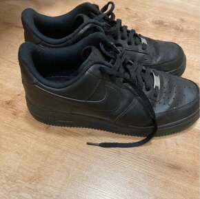 Nike Air Force 1 cierne - 3