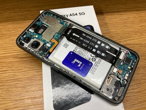 Samsung Galaxy A54 5G na nahradne diely - 3