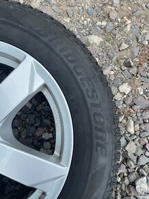 Najazdené zimné pneu na diskoch 215/60/r16 bridgestone - 3