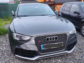 Audi RS5 4.2fsi - 3