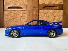 1:18 autoart nissan skyline GTR R34 - 3