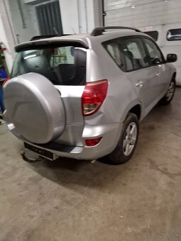 Toyota Rav4 - 3