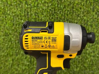 DeWalt DCF 787 akumulátorový rázový uťahovák - 3