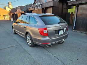 Škoda Superb Combi 2.0 TDI CR 4x4 170k Elegance - 3