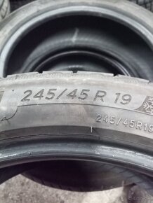 245/45 R19 102 V  Pilot Alpin 5 - 3