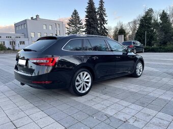 Škoda Superb Combi 2.0 TDI Business DSG - 3