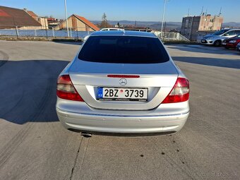 Mercedes Benz CLK 220CDI Facelift r.v.2008 - 3