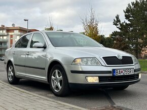 Škoda Octavia 2 1.6 FSI 2005 Ambiente - 3