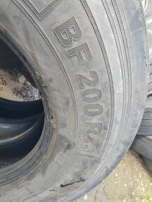 315/80 R22, 5 Barum BF200 ( predné) - 3