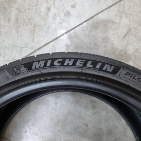 Letné pneumatiky 295/35 R20 MICHELIN DOT4822 - 3