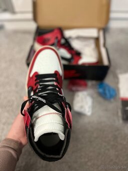 Jordan x Off-White Air Jordan 1 "Chicago" - 3