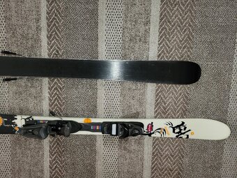 Predam snowblade, funski, kratke lyze pre dospelych - 3