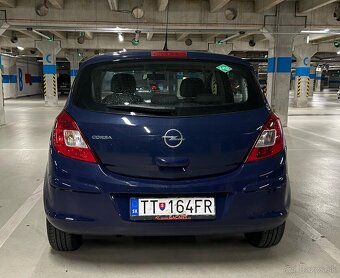 Opel Corsa - 3