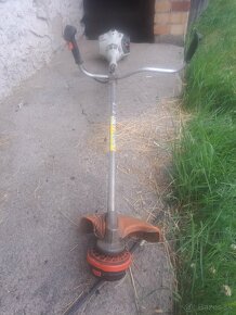 Krovinorez stihl.fs 56 - 3