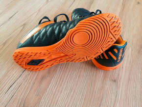 Halovky UMBRO - 3