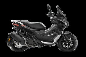 Aprilia SR 125GT Urban - 3