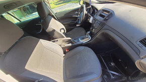 Opel Insignia 2,0 D, 160k, AT, r.2011 - 3