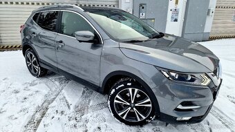 Nissan Qashqai 1,3 DIG-T Automat 160 PS Benzín Full. Led - 3