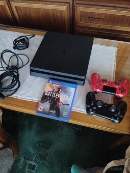 Ps4 slim 2x ovladač + hra - 3