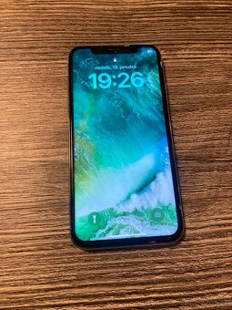 iPhone X 250 GB - 3