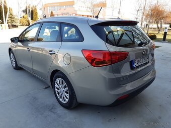 Kia Cee´d SW 1.6 CRDi LX/Silver - 3