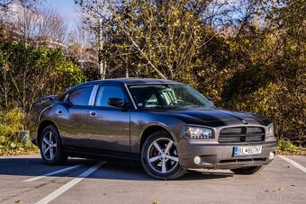 Dodge Charger 2.7 V6 A/T - 3