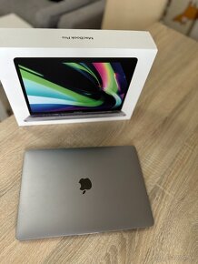 Predám Apple MacBook Pro 13" A2338 2020 Space Grey (EMC 357 - 3