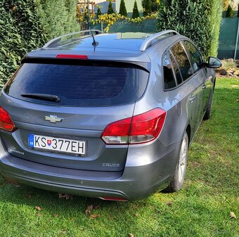 Chevrolet Cruze 1.6 - 3